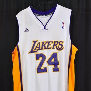 Authentic Signed Kobe Bryant #24 Jersey